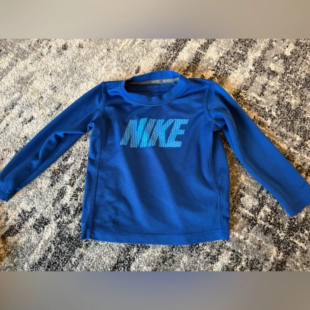 Nike Royal Blue Crew Neck Shirt Kids 3T